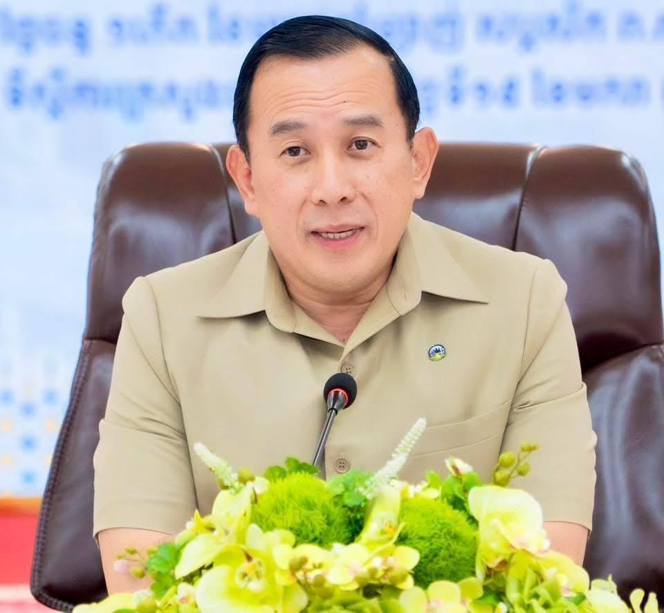 លោកហួត ហាក់ រដ្ឋមន្ត្រីក្រសួងទេសចរណ៍