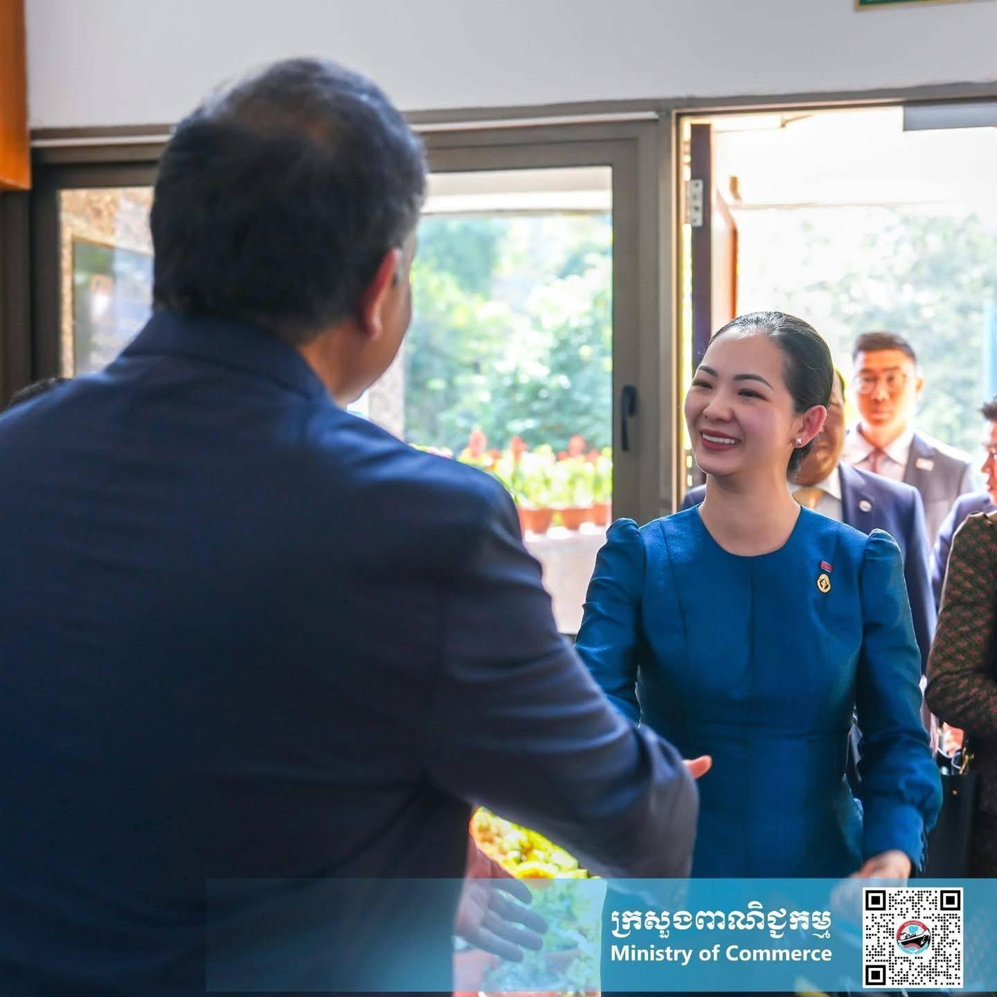 លោកជំទាវ ចម និម្មល រដ្ឋមន្រ្តីក្រសួងពាណិជ្ជកម្ម